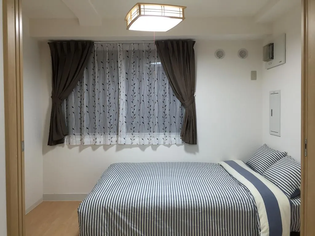 Apartment Issyuku Hostel Tokyo