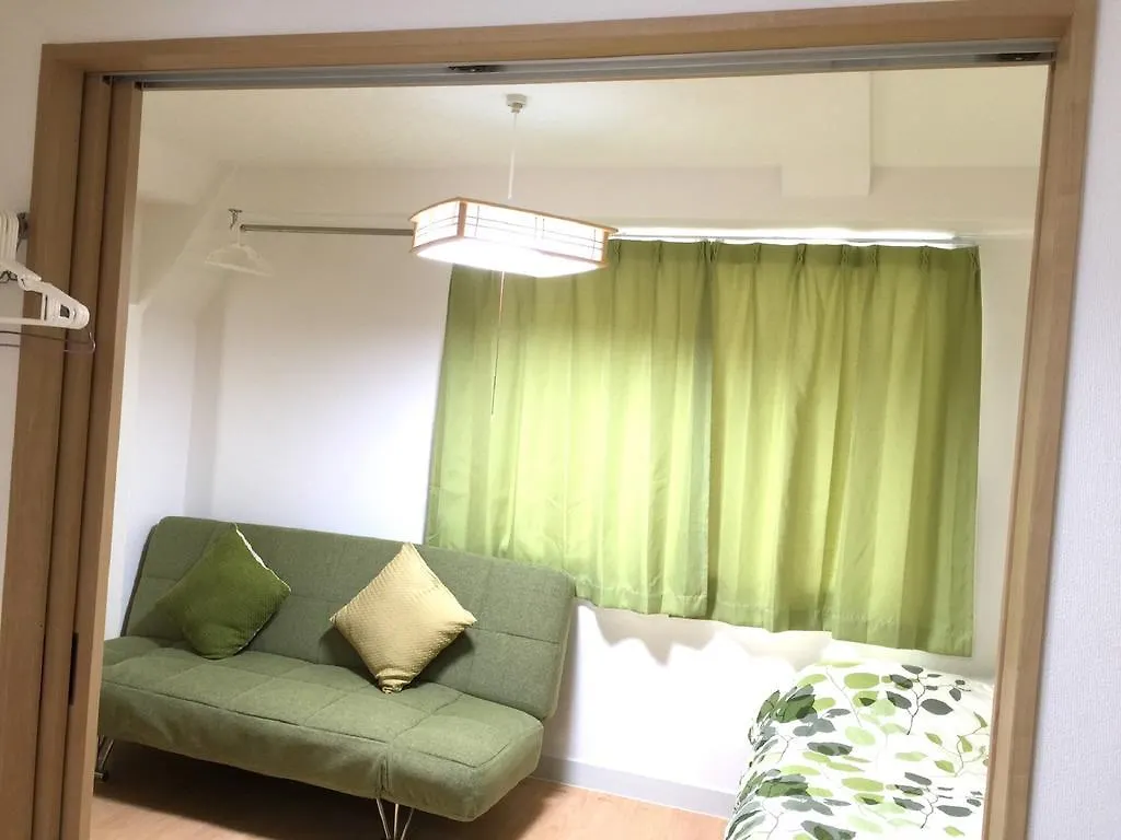 Apartment Issyuku Hostel Tokyo