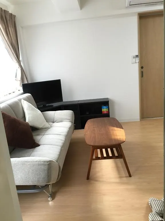 Issyuku Hostel Tokyo Apartment