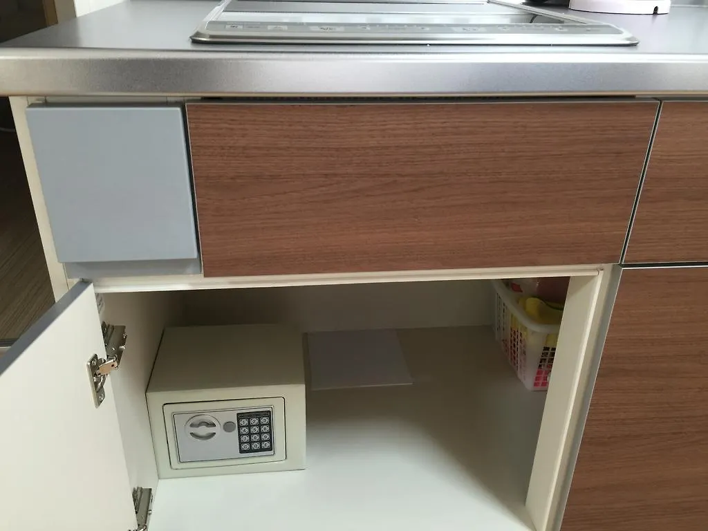Issyuku Hostel Tokyo 0*,